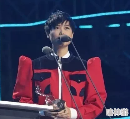 gary中国青少年＂引发热议，网友纷纷表达对其影响力和社会责任的看法，认为应关注青少年的心理健康与成长环境