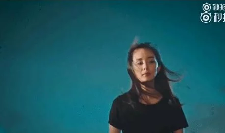 女生男生一起努力生猴子：探讨性别合作在育儿中的重要性与影响因素分析