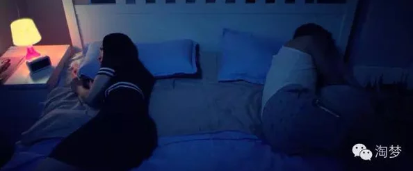 老司机深夜影院:新一季节目上线,带来更多精彩影片与互动体验,观众反响热烈 老司机深夜影院:新一季节目上线,带来更多精彩影片与互动体验,观众反响热烈