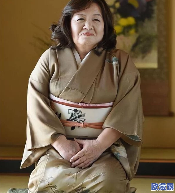 六十路垂乳熟年交尾正在播放，最新动态显示该作品在各大平台上引发热议，观众反响热烈