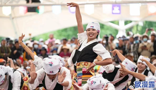 激情五色天：最新进展揭示多彩文化活动引发的社会热潮与参与者的积极反馈