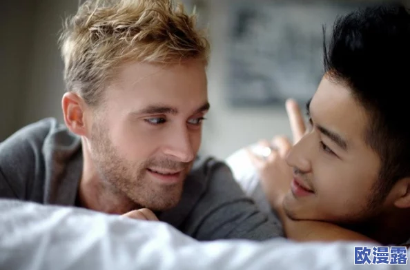 探索男男情感的深度与激情：一场关于爱与欲望的心灵之旅