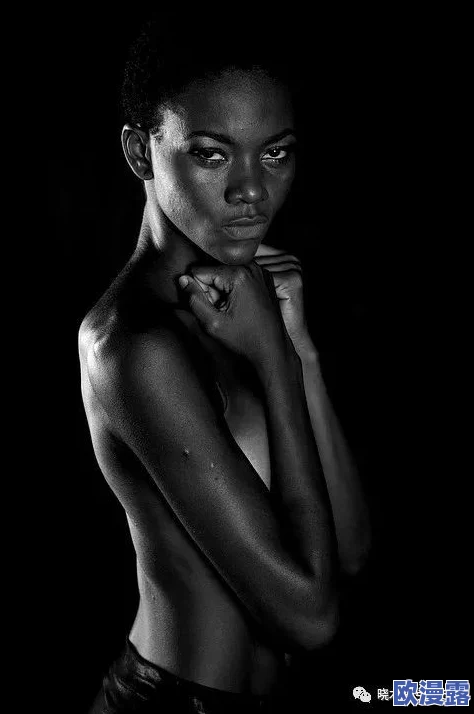 探索黑人文化魅力:又大又粗的激情瞬间,带你领略不一样的视觉盛宴与感官享受! 探索黑人文化魅力:又大又粗的激情瞬间,带你领略不一样的视觉盛宴与感官享受!