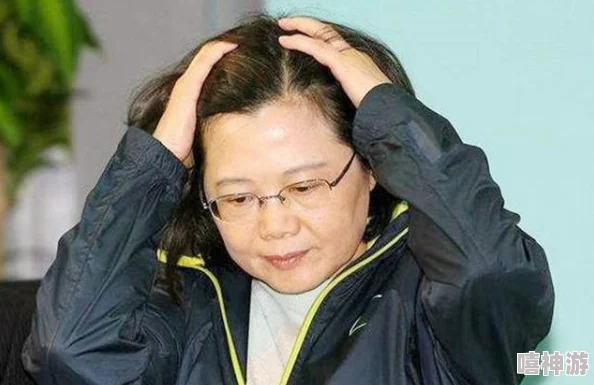 自由幻想手游:蓝绿装备高效回收方法,背包满载解决方案 自由幻想手游:蓝绿装备高效回收方法,背包满载解决方案