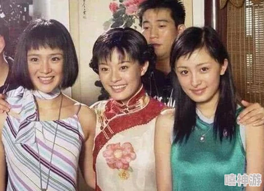 男生和女生嗟嗟嗟素材：探讨性别差异对情感表达的影响与社会文化背景下的互动方式分析