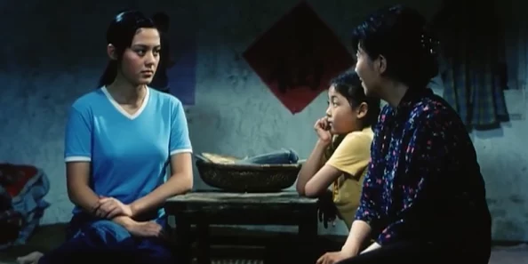 强行18分钟处破痛哭Av，揭示了人性深处的挣扎与无奈，引发观众对社会现象的深思与讨论