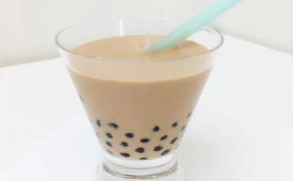 少女奶香：新晋网红饮品引发热潮，年轻消费者纷纷追捧背后的市场潜力与文化现象