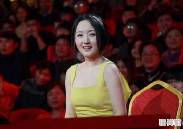 杨钰莹大战三个黑人:探讨文化差异与音乐交流的深度碰撞 杨钰莹大战三个黑人:探讨文化差异与音乐交流的深度碰撞