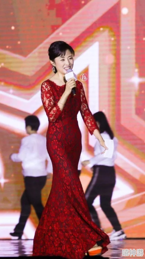 好大好紧：在现代社会中，如何平衡个人需求与他人期望的挑战与思考