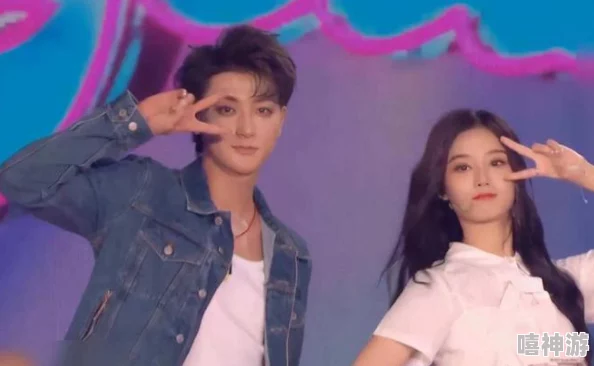 麻花传奇mv星空：男主角与女主角绯闻曝光，疑似恋情引发粉丝热议