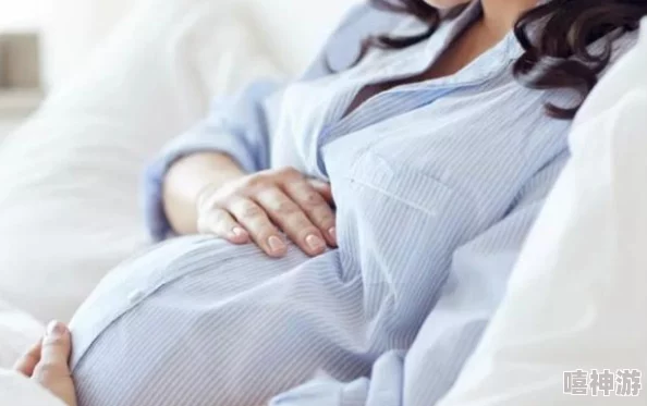 男女之间的唏唏哩哩图片：网友热议情感表达与社交文化的变化，纷纷分享自己的看法和经历