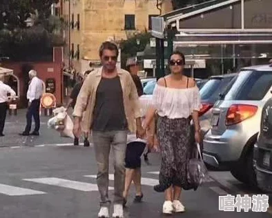 沈阳53岁老阿姨叫的没谁了，网友纷纷表示：这样的生活态度让人佩服，值得我们学习和借鉴！