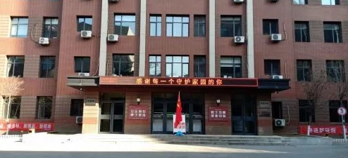 黄p:探讨其在现代艺术中的表现形式与社会文化影响的多维度分析 黄p:探讨其在现代艺术中的表现形式与社会文化影响的多维度分析