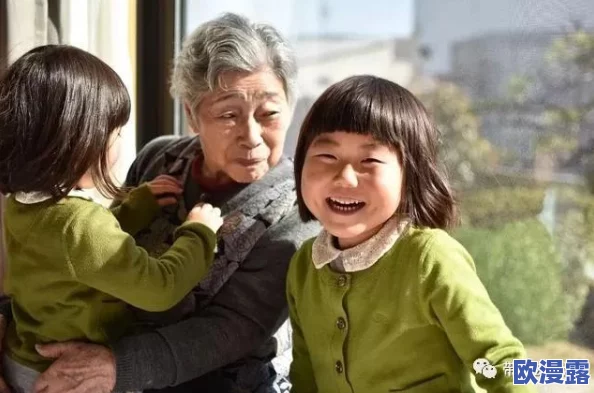 父母儿女一家狂徐海少女，揭示家庭关系中亲情的复杂性与代际沟通的重要性，以及年轻人在成长过程中的挑战与反思