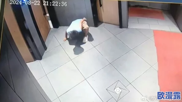 女厕近距离偷7777777，真是目无尊长、毫无顾忌的行为！
