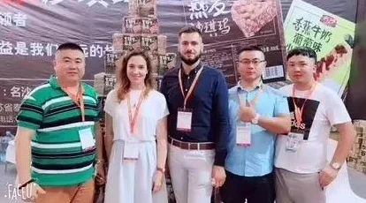 麻豆我精产国品一二三产李宗瑞：新产品发布会引发行业关注，市场反响热烈，未来发展前景广阔