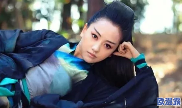 武侠Q传深度攻略：精通光明左使绝技，开启策略战斗全新维度与境界