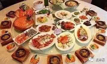 清风阁爱干：网友热议这家餐厅的独特菜品与环境，纷纷分享用餐体验和推荐理由