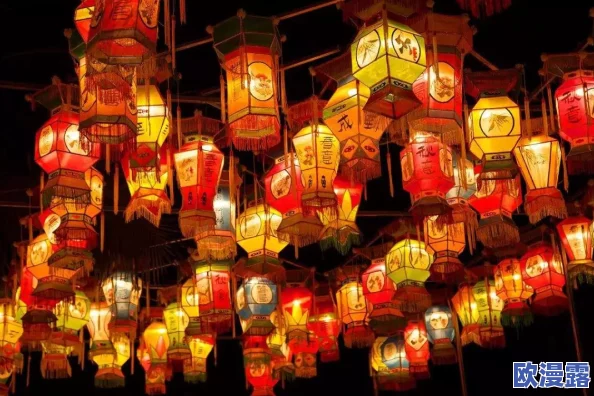 苏娅苏语棠元宵节MD0217:传统习俗、灯笼文化与元宵食谱的完美结合,彰显团圆与欢乐的节日气氛 苏娅苏语棠元宵节MD0217:传统习俗、灯笼文化与元宵食谱的完美结合,彰显团圆与欢乐的节日气氛