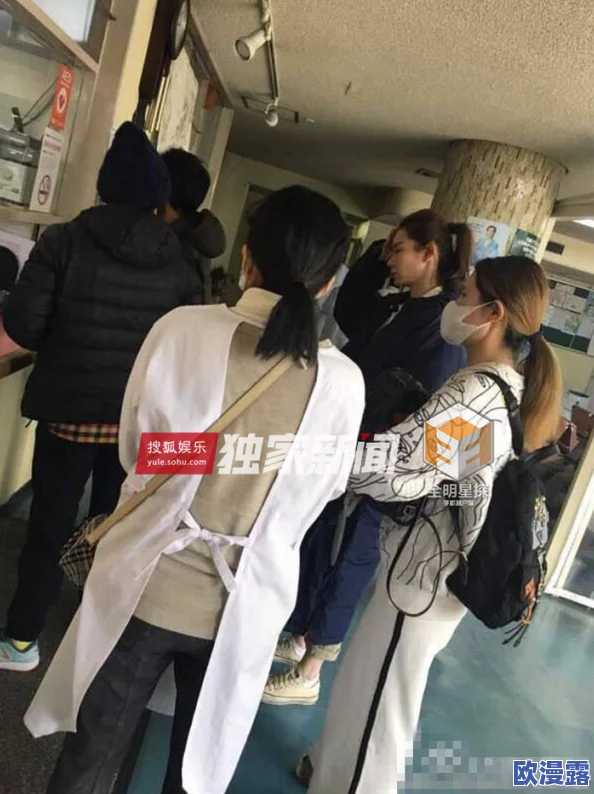 真实破外女摘花流血了：探讨女性在公共空间中遭遇的意外伤害及其社会影响分析