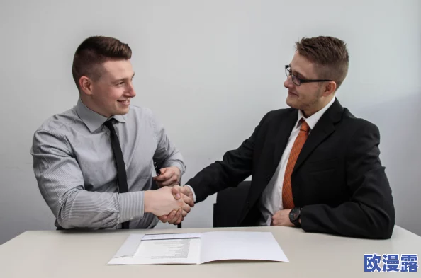 瞒着丈夫说在公司加班追剧,女性消费文化与隐秘生活的悲喜交加与心理健康影响分析 瞒着丈夫说在公司加班追剧,女性消费文化与隐秘生活的悲喜交加与心理健康影响分析