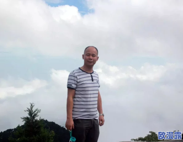 萧婷和五个男人的小说作者简介：解析作者创作背景及其作品风格与主题的多样性