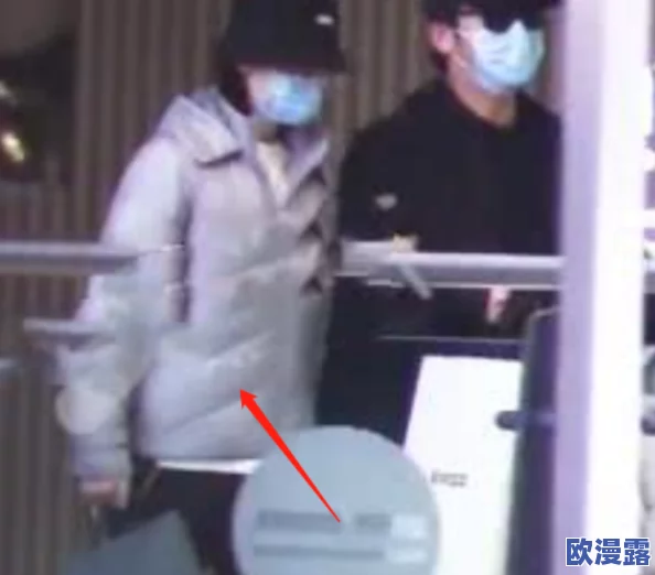 澡堂偷拍ChineseGay:知名男星被曝光!惊人内幕揭秘,网友热议事件真相如何? 澡堂偷拍ChineseGay:知名男星被曝光!惊人内幕揭秘,网友热议事件真相如何?