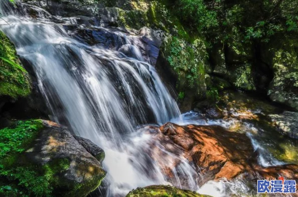 桃花源口水潺潺,探寻古人理想中的世外桃源与现代生活的交融之美 桃花源口水潺潺,探寻古人理想中的世外桃源与现代生活的交融之美