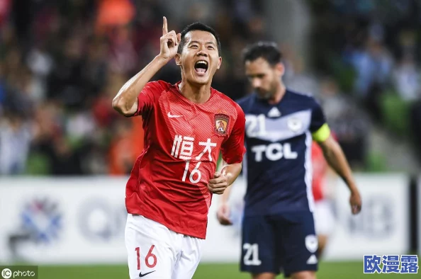 1v3兄妹姓苏的故事:讲述了三位兄妹在面对挑战时团结一致、共同克服困难的感人经历 1v3兄妹姓苏的故事:讲述了三位兄妹在面对挑战时团结一致、共同克服困难的感人经历