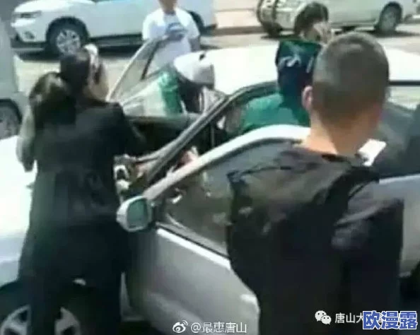 张警官九分十一秒头撞玻璃视频是真的吗?最新调查结果揭示事件真相与背后故事 张警官九分十一秒头撞玻璃视频是真的吗?最新调查结果揭示事件真相与背后故事