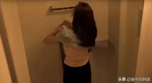 旱厕偷拍XXXXX极品，惊现背后真相，竟是隐藏的秘密网络，震惊网友引发热议！