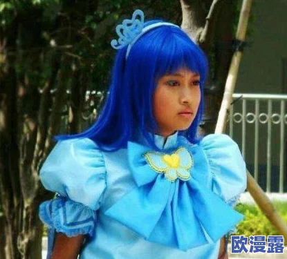 啦啦啦www：网友热议这一现象，认为其背后反映了当代年轻人的生活态度与社交方式的变化