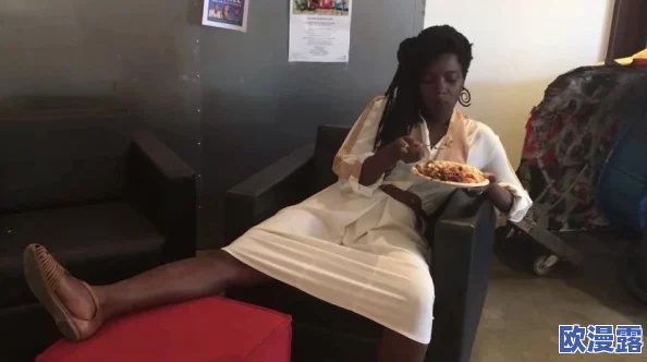 女人张开腿涩涩秘 打卜克，震撼曝光：全球首个女性秘密聚会，引发热议！