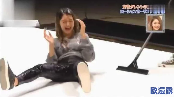 美女被 -吸-乳-脱内内游戏,玩家挑战极限,感受刺激与乐趣的完美结合! 美女被 -吸-乳-脱内内游戏,玩家挑战极限,感受刺激与乐趣的完美结合!