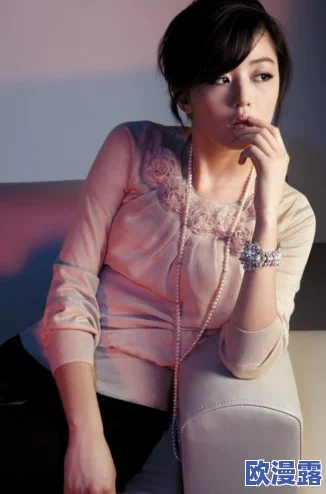 亚洲熟女五十路：探讨中年女性的生活状态与心理变化对社会文化的影响及其自我认同的发展