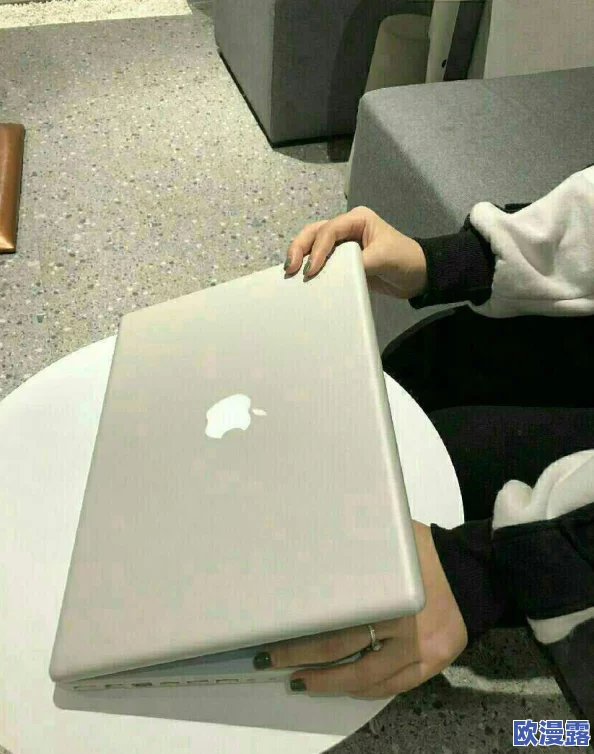 2018和2019款Macbook Pro：深入分析这两款笔记本电脑的主要特点、性能提升及用户体验对比，帮助消费者做出明智选择