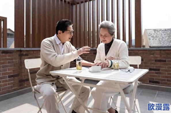 叔叔的成品店打工日记：惊人发现！店内竟藏有价值百万的古董，震撼全城消费者！
