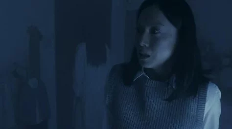 日本少妇BB惊人曝光：竟然在居家生活中秘密进行惊悚实验，令邻里人心惶惶！