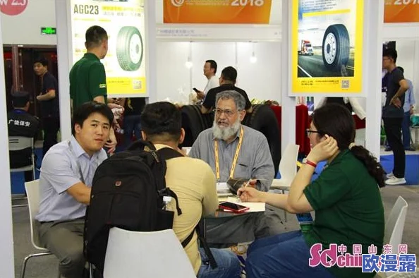 《三角洲行动》深度解析：Ash12全面战场配件搭配与推荐指南