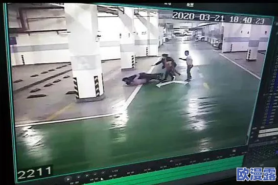 坐公交车被弄了两个小时，竟然是因为司机和乘客之间的争执引发了一场意外的“堵车”风波！