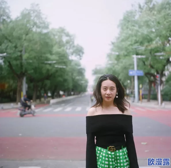 五十路熟女五十路新人的身份：当代女性如何在职场与家庭中找到平衡与自我价值的重塑