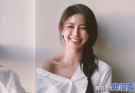 国外黄冈网站推荐：某明星与神秘富豪疑似恋情曝光，内幕消息惊呆网友