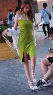 今天又在撩后妈了哔哩哔哩小说,网友纷纷表示剧情设定新颖,但对角色发展有些失望 今天又在撩后妈了哔哩哔哩小说,网友纷纷表示剧情设定新颖,但对角色发展有些失望