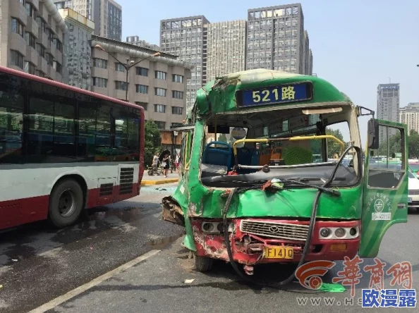 售票员用身体量尺寸坐公交车20,乘客目击后惊呼:居然可以这样搞定公交乘坐! 售票员用身体量尺寸坐公交车20,乘客目击后惊呼:居然可以这样搞定公交乘坐!