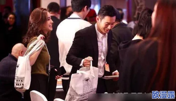 国产亚洲人成a在线v网站:最新动态引发热议,用户体验与内容质量双双提升,行业前景备受关注 国产亚洲人成a在线v网站:最新动态引发热议,用户体验与内容质量双双提升,行业前景备受关注