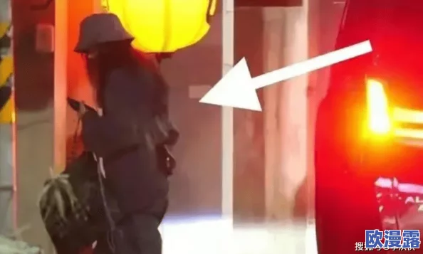 五月婷婷激情:某知名明星被拍到与神秘对象共度浪漫时光,背后隐藏的情感故事引发热议! 五月婷婷激情:某知名明星被拍到与神秘对象共度浪漫时光,背后隐藏的情感故事引发热议!