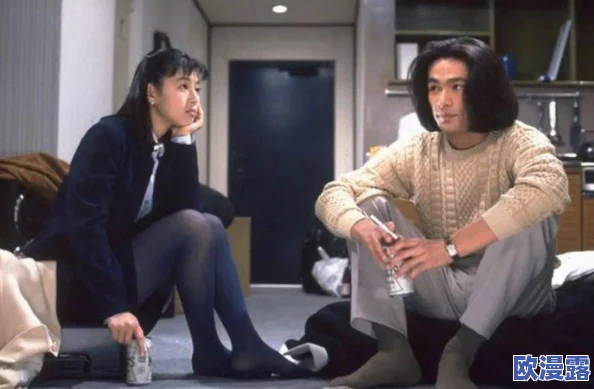 xxxx-6-9-日-本：揭秘明星恋情曝光，绯闻男女疑似同游东京塔引关注