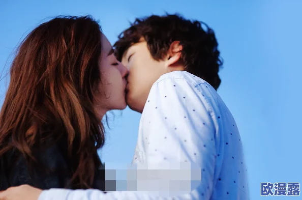 男女做爰猛烈床吻戏视频引发热议,网友纷纷讨论情感表达与影视作品中的真实感受 男女做爰猛烈床吻戏视频引发热议,网友纷纷讨论情感表达与影视作品中的真实感受