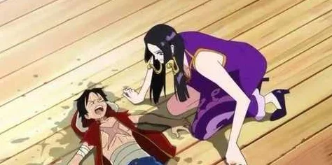 女帝被扒开双腿疯狂输出，网友热议：这场景究竟是剧情反转还是另有隐情？