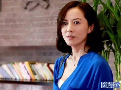 美女下部隐私免费直播引发热议，网友热衷讨论直播内容与网络安全问题，关注度持续攀升！